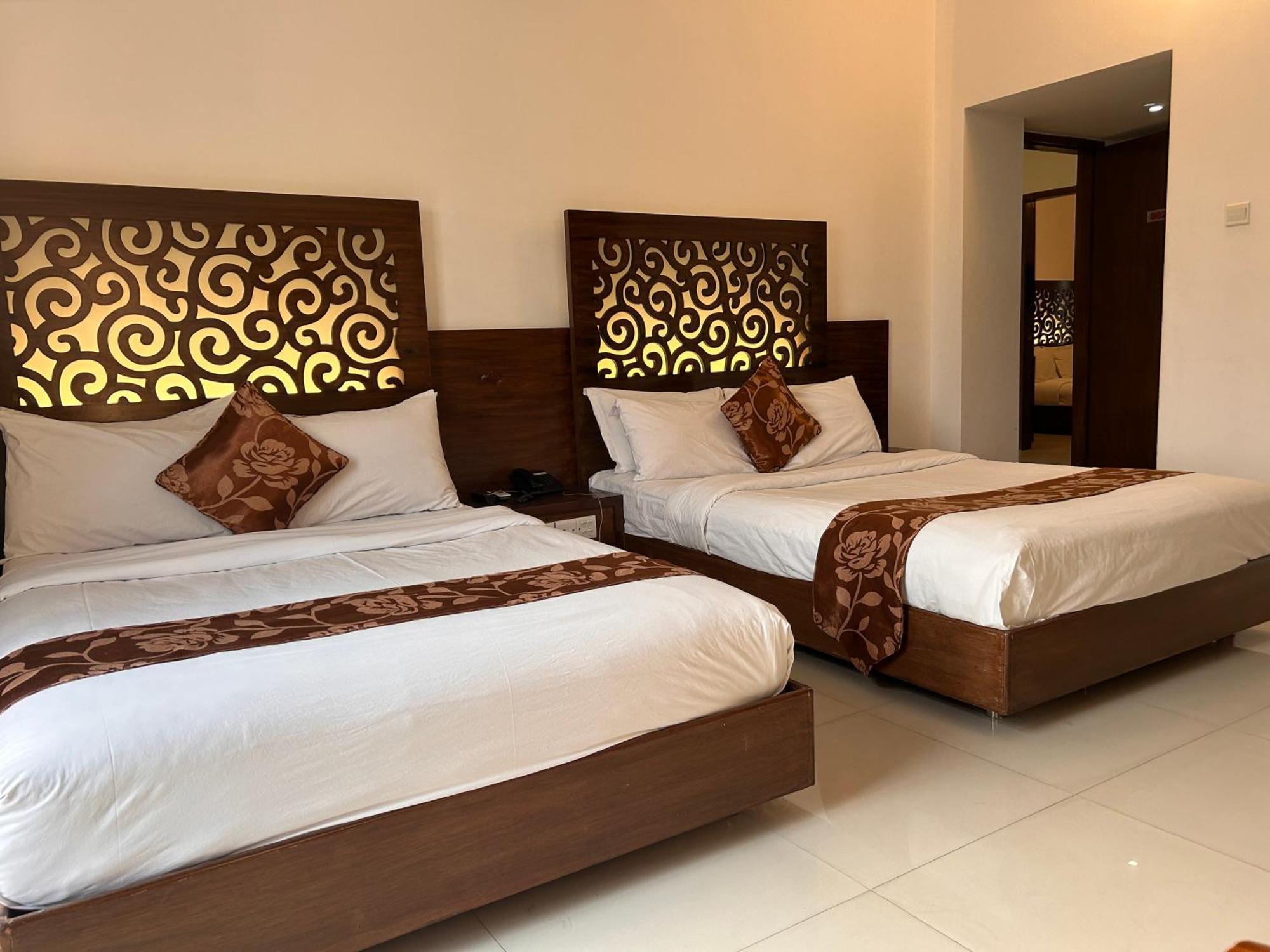 La Vista Hotel Силет Екстериор снимка